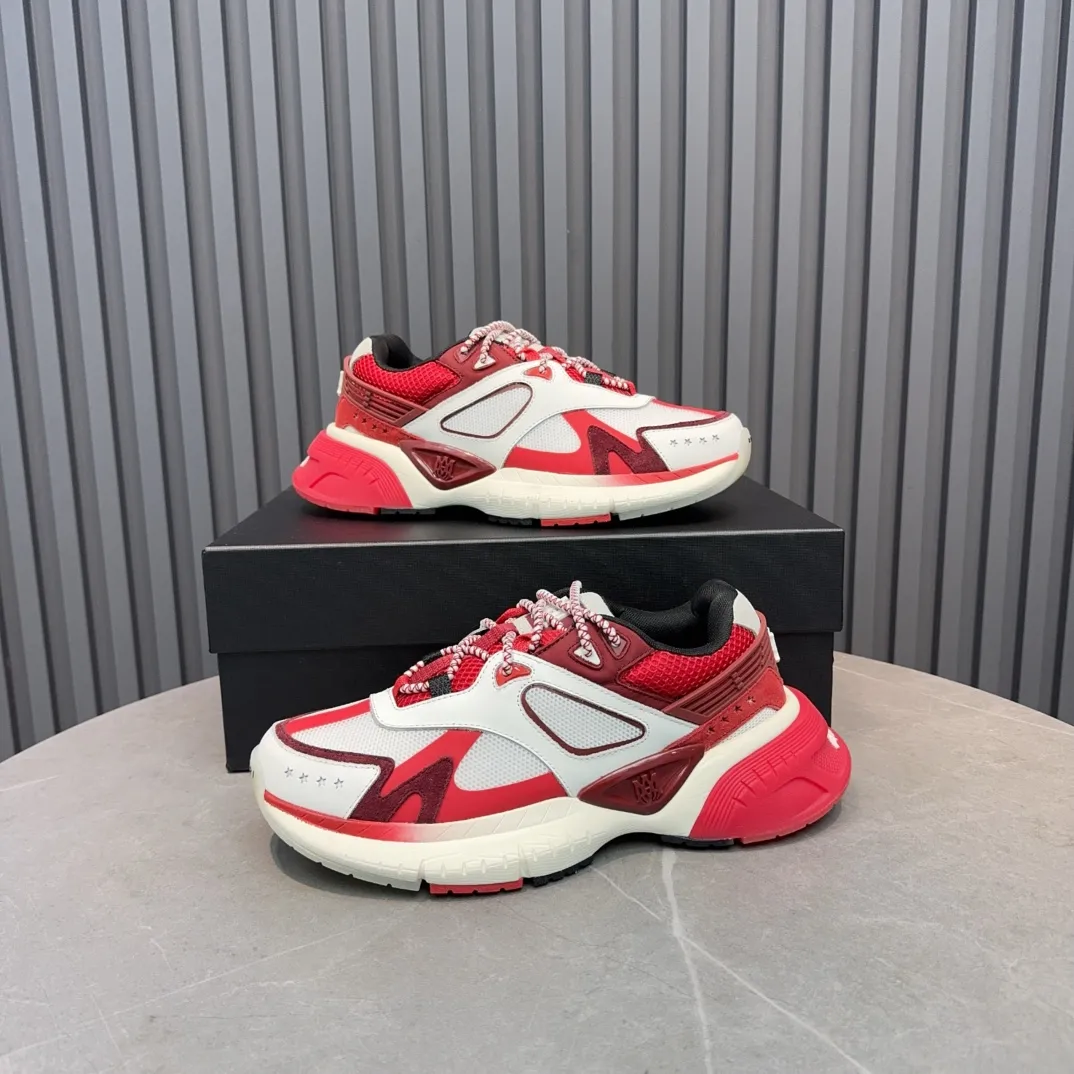 [AMIRI Amir] P: 760💰Size for couples: Female 35-40; Male 39-44; (Customized at 45.46) AMIRI Amir New Autumn and Winter Products New Autumn Latest Catwalk Couple Color Block Bread Casual Sports Shoes Series 〰 Casual fashion style full of details New generation of bone shoes popular classic upgrades Super comfortable and super popular! AUTRY is an exclusive version of AUTRY couple casual shoes from a high street brand in Los Angeles. Many celebrity Internet celebrities have the same style. Chinese new rapper Xiaobai Gali, Wang Yibo, Yang Mi and other Internet celebrity bloggers are competing for their feet. The three-dimensional molded metal logo on the side of the AJ1 shoe is on par with Nike's popular Fog. The heroic value instantly has a bit of punk rock flavor, all showing fashion sense and street style... ▪ Upper: original custom-made cowhide + original custom-made breathable mesh ▪Inner lining: original customized breathable mesh ▪Outsole: original molded two-color TPU rubber combination outsole.